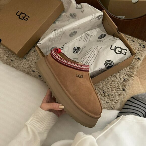 Women’s UGG Tasman slipper - Picture 7 of 8